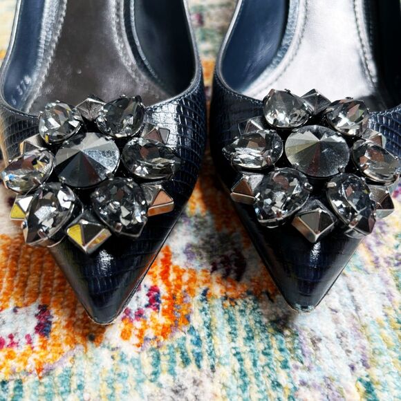 Dolce Gabbana Bellucci Embossed Kitten Heels - Picture 4 of 9